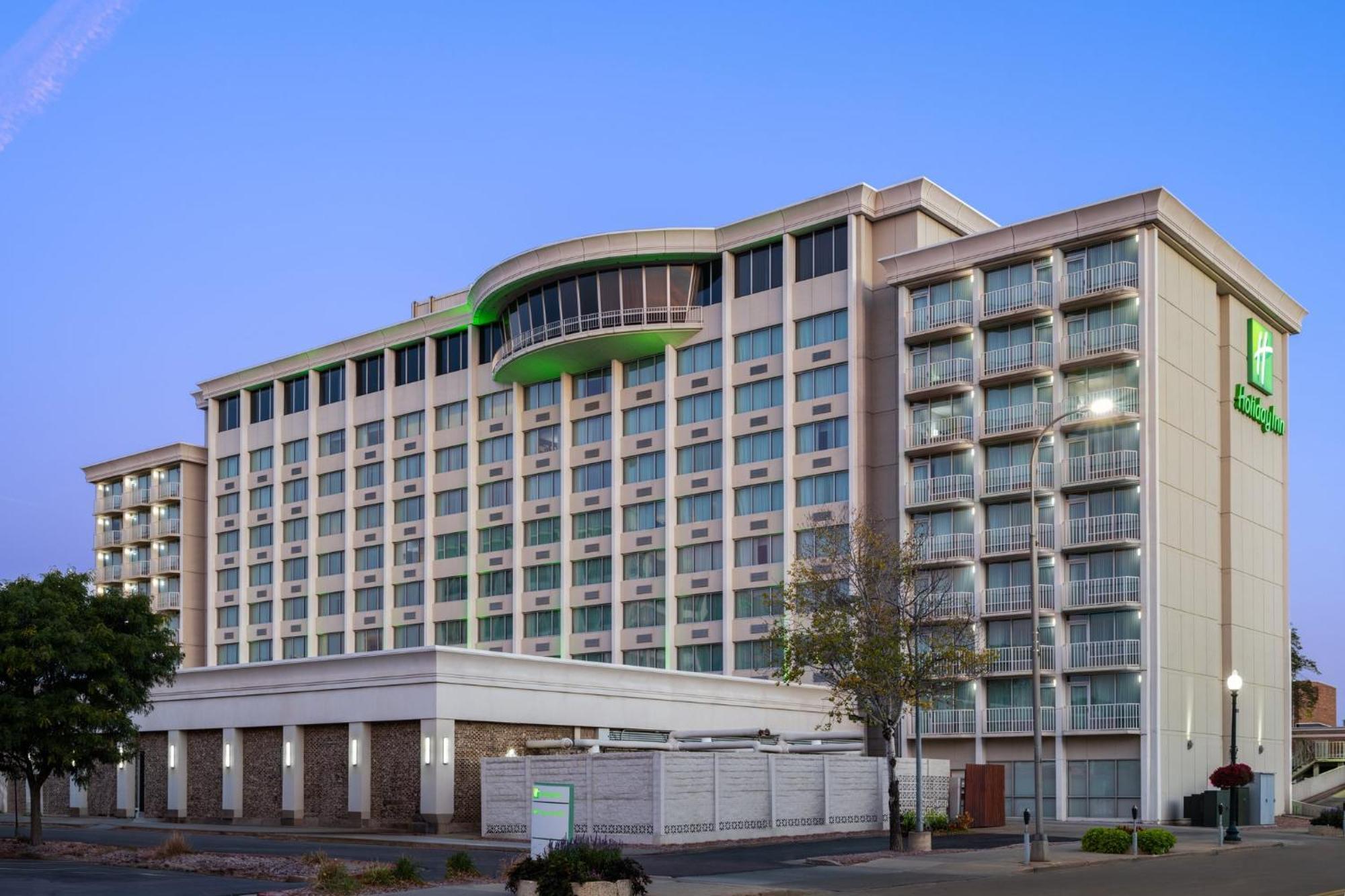 Holiday Inn Sioux Falls-City Center By Ihg Exterior photo